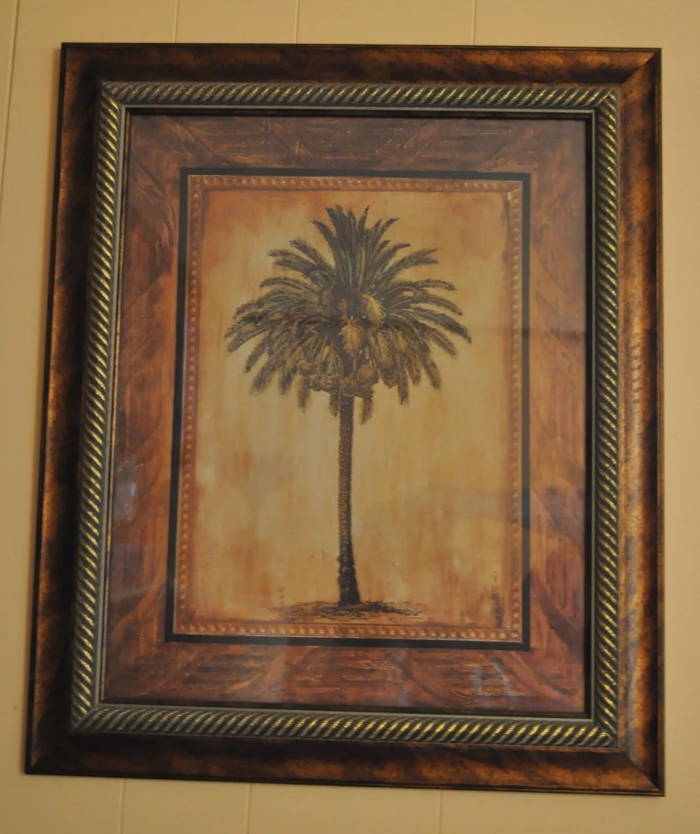 Inagural Jaguar Merch, Tiffany Style Lamps,  Tommy Bahama Style Decor