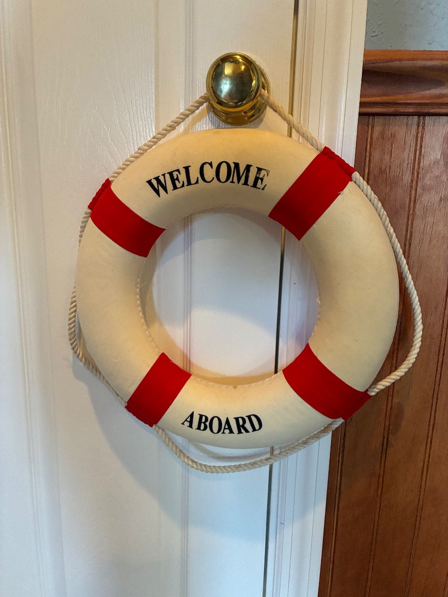 Sheila‘s Estate Sale on the water