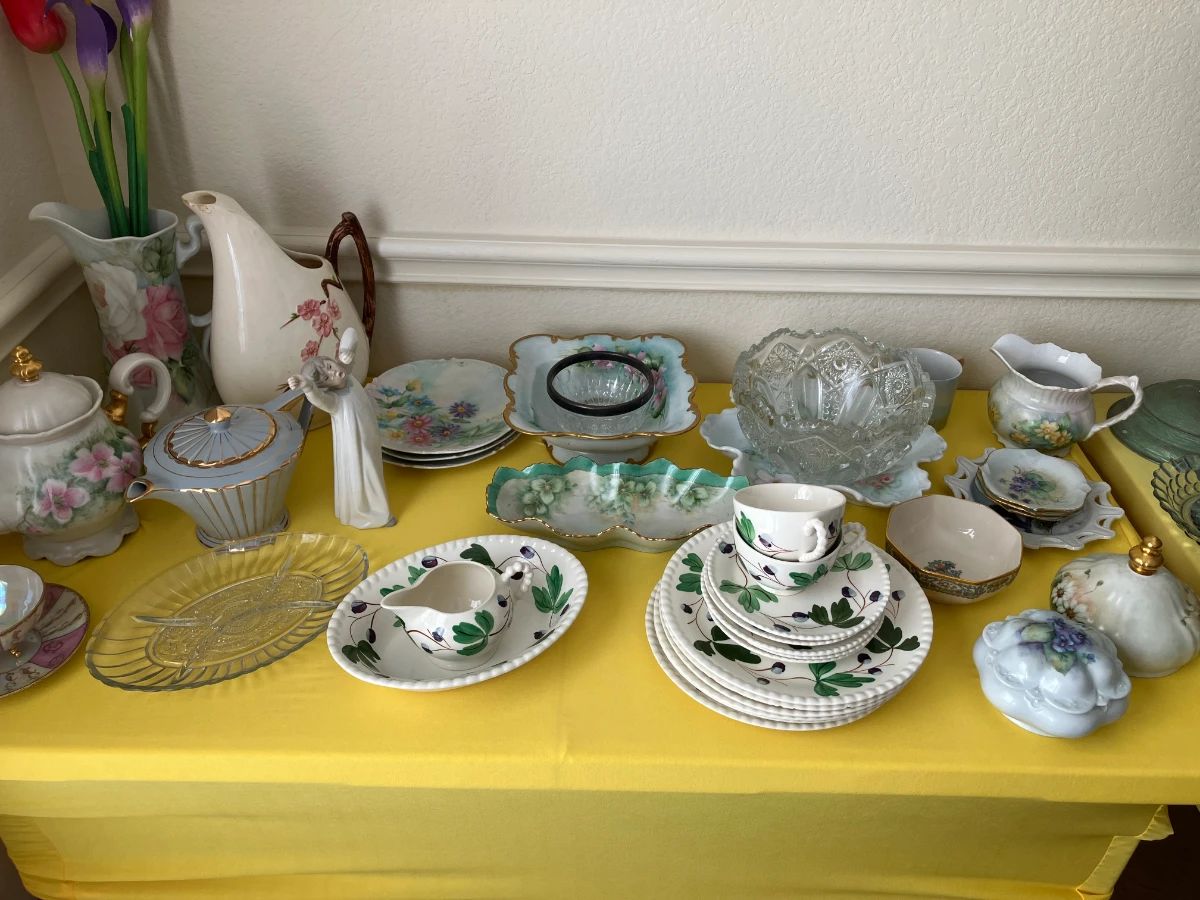 Goodies in Garland