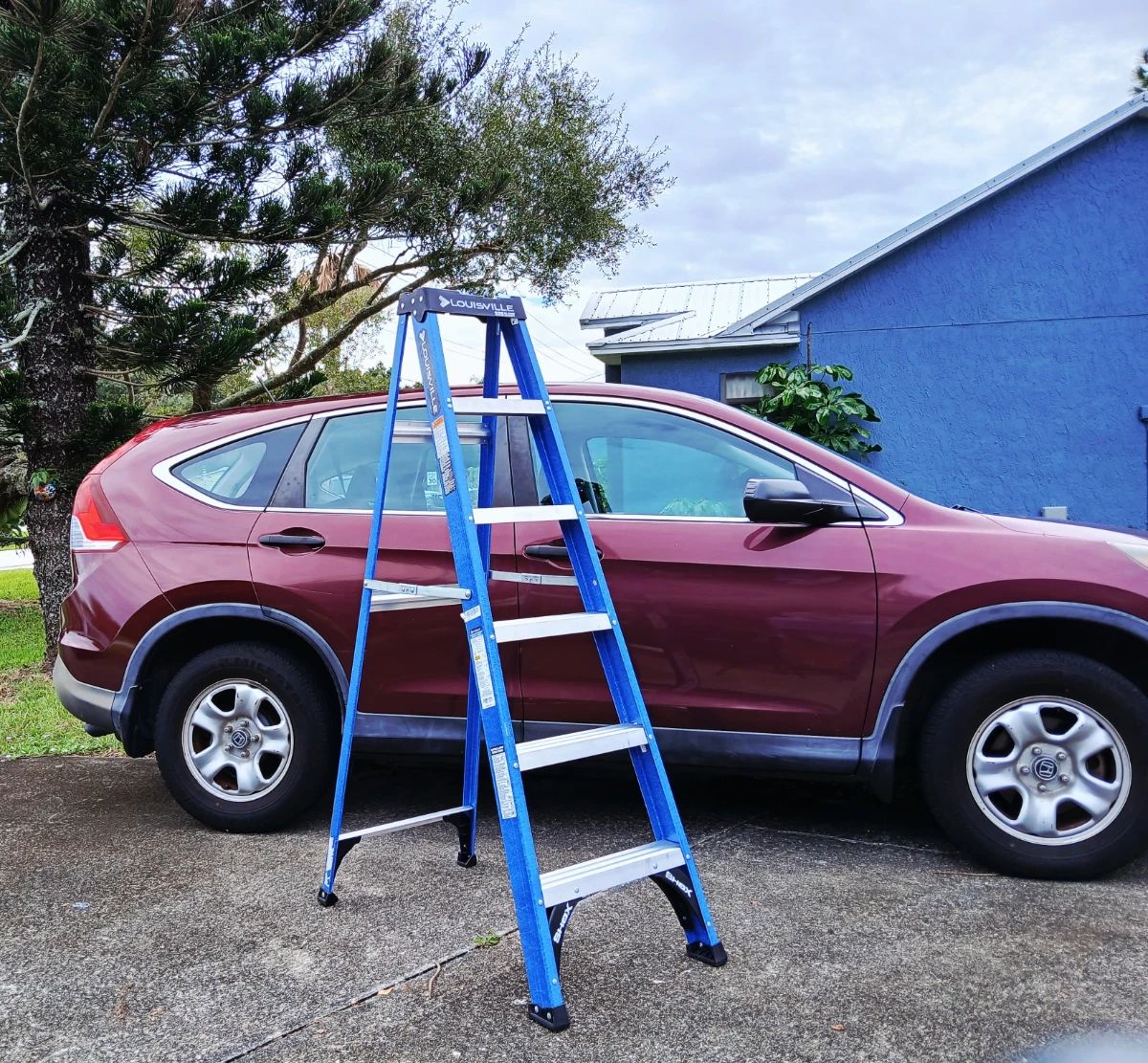 Sebastian Estate Sale! 2014 Honda CR-V, Quality Furniture, Collectibles & More! at estate sale in Sebastian, FL
