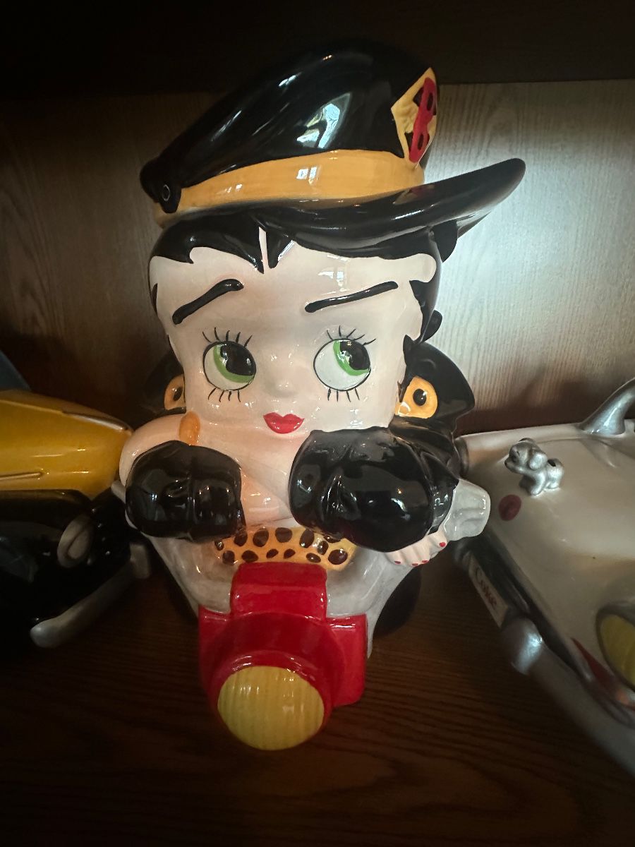Boop, There It Is! Betty Boop, Cookie Jars, & More!