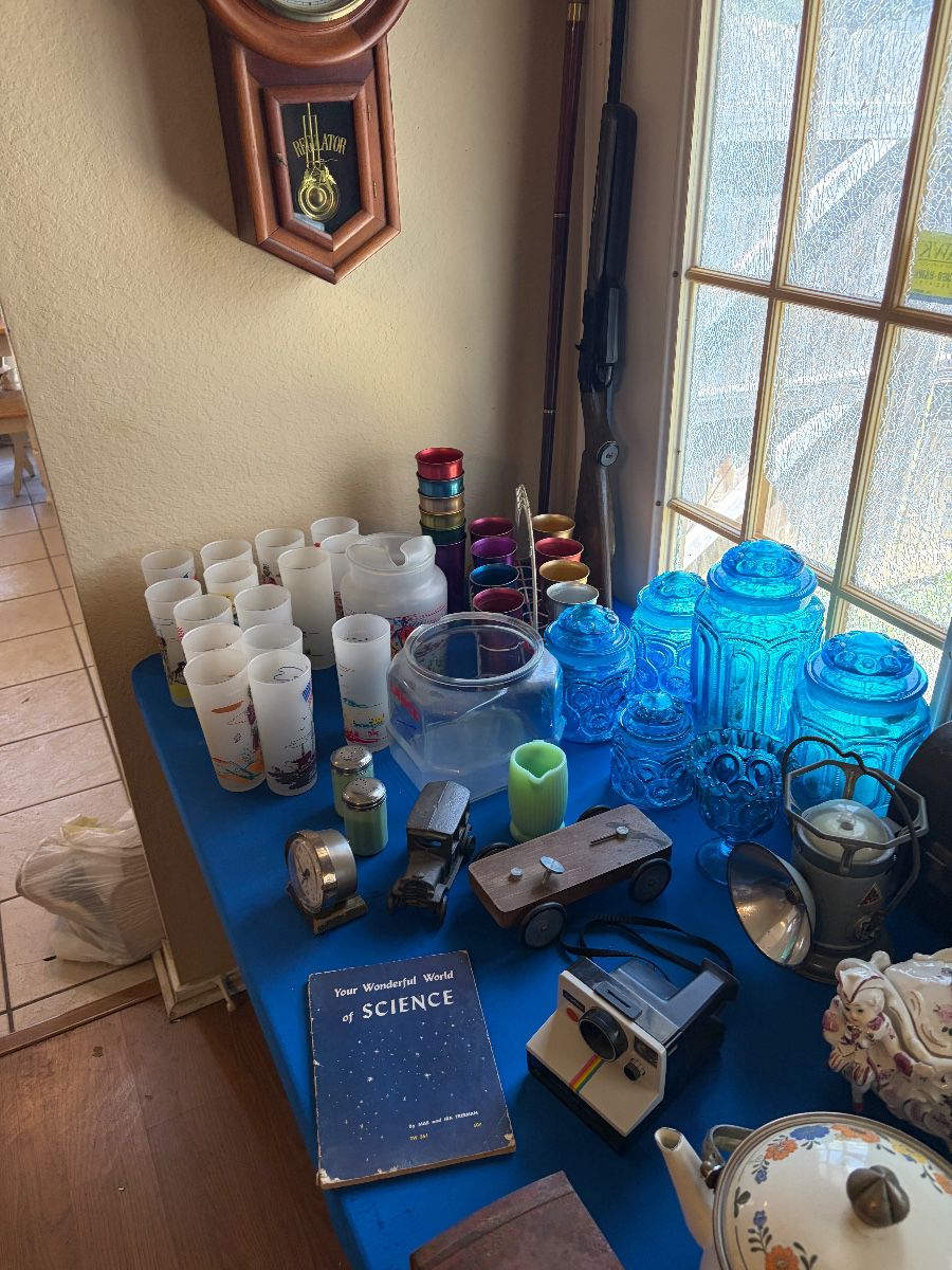 Old-School Americana Estate Sale – Coke, Cars, Tools, Advertising & Collectibles