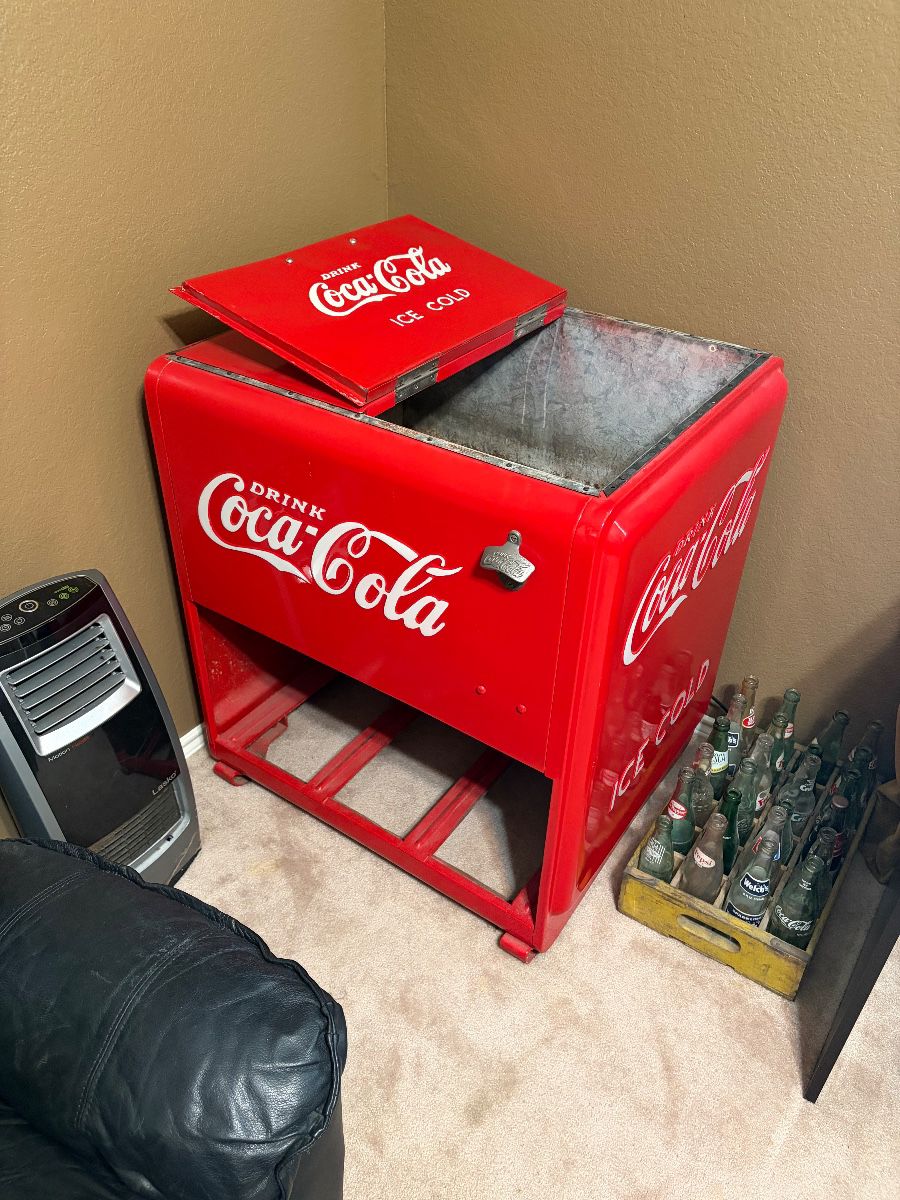 Old-School Americana Estate Sale – Coke, Cars, Tools, Advertising & Collectibles