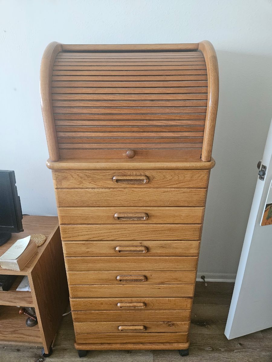 HEAVENLY HANDS ESTATE SALES -  THE MAINLANDS UNIT 5 - 08/7,8/2026