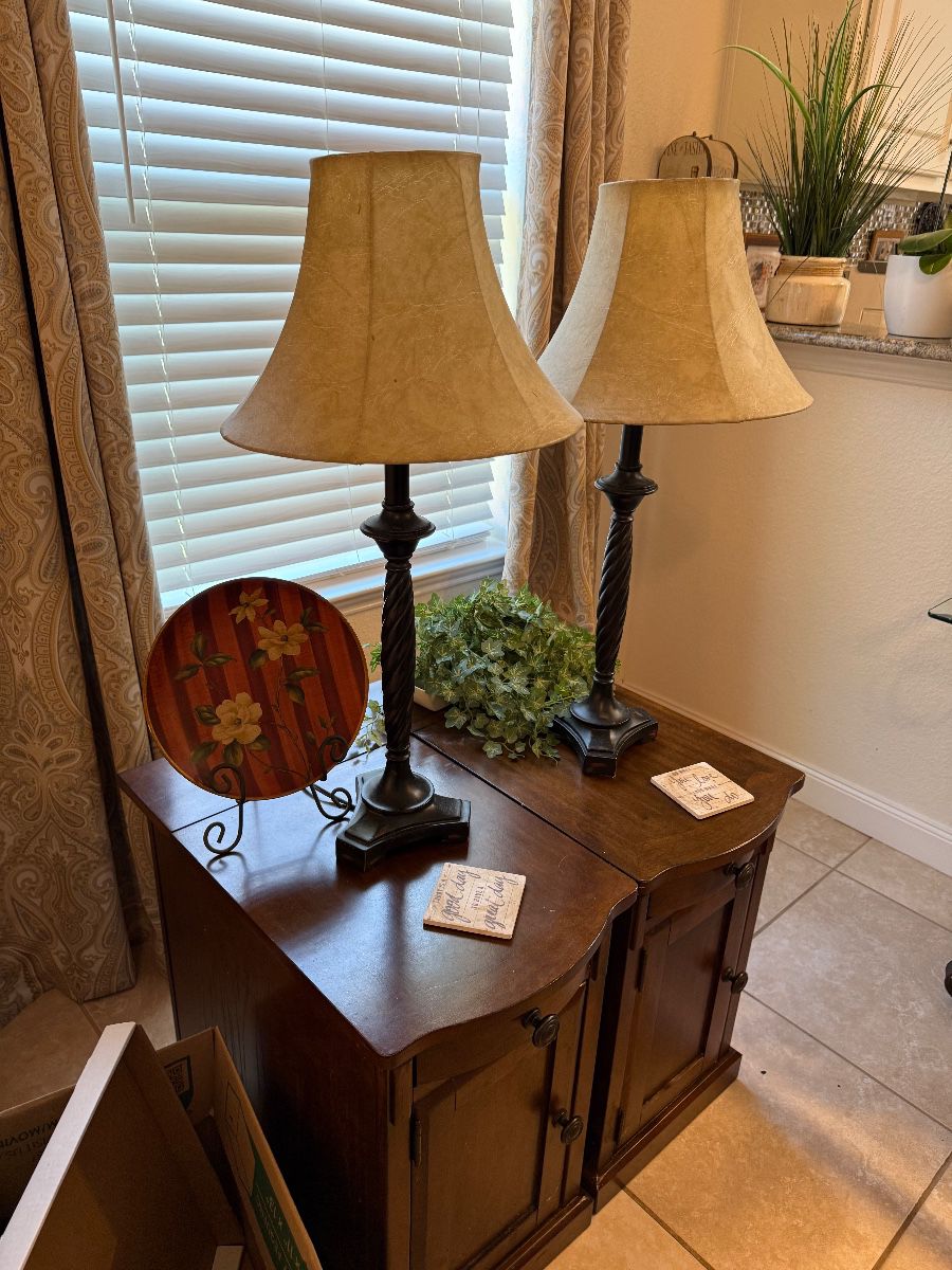 Halloween Weekend Sale * Prairie Pearls Estate Sales
