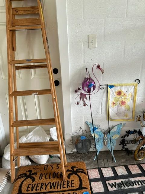 Riverside Heights Estate Sale