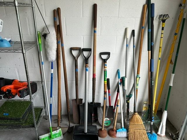 Riverside Heights Estate Sale