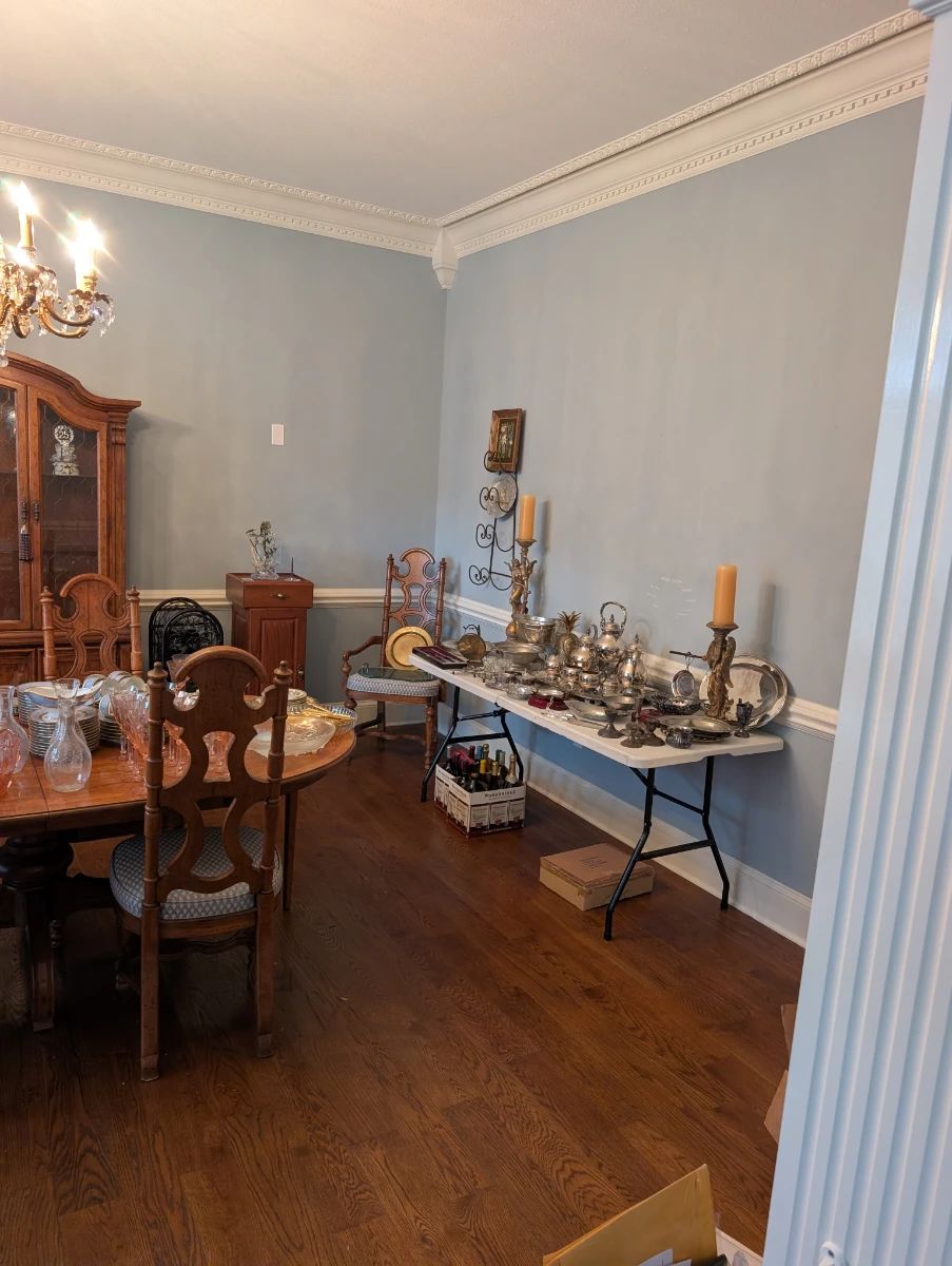 Fantastic Downsizing Estate Sale in Enterprise Alabama at estate sale in Enterprise, AL