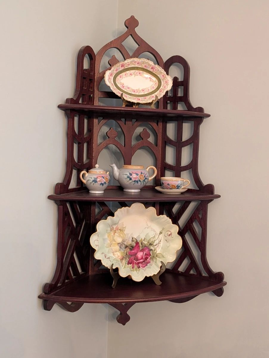 Fantastic Downsizing Estate Sale in Enterprise Alabama at estate sale in Enterprise, AL