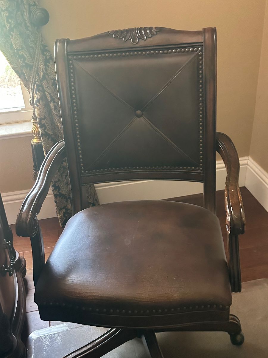 Upscale Estate Sale in Rockledge - Estate Sale Stars