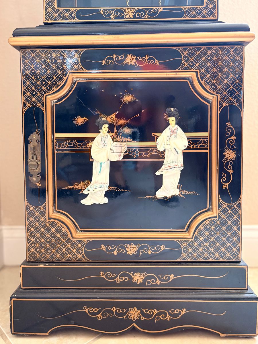 Pine Ridge Estate Sale — Designer Finds, Fabulous Furnishings & Treasures!