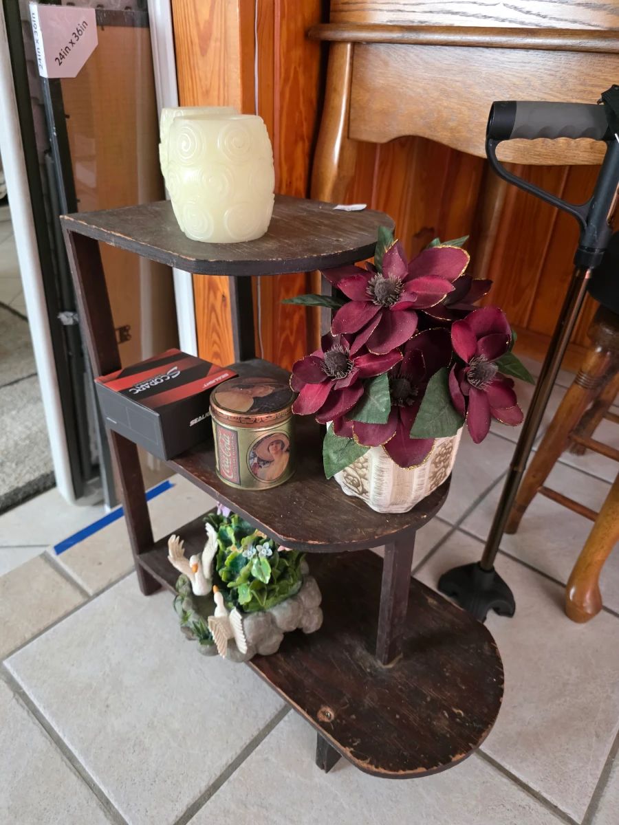 China Cat: Estate Sale in Arlington!