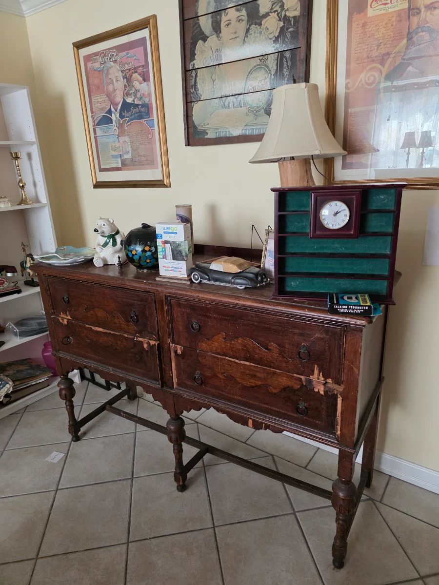 China Cat: Estate Sale in Arlington!