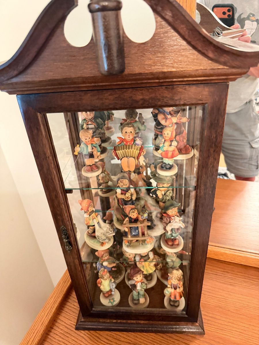 Second Season Estate Sale