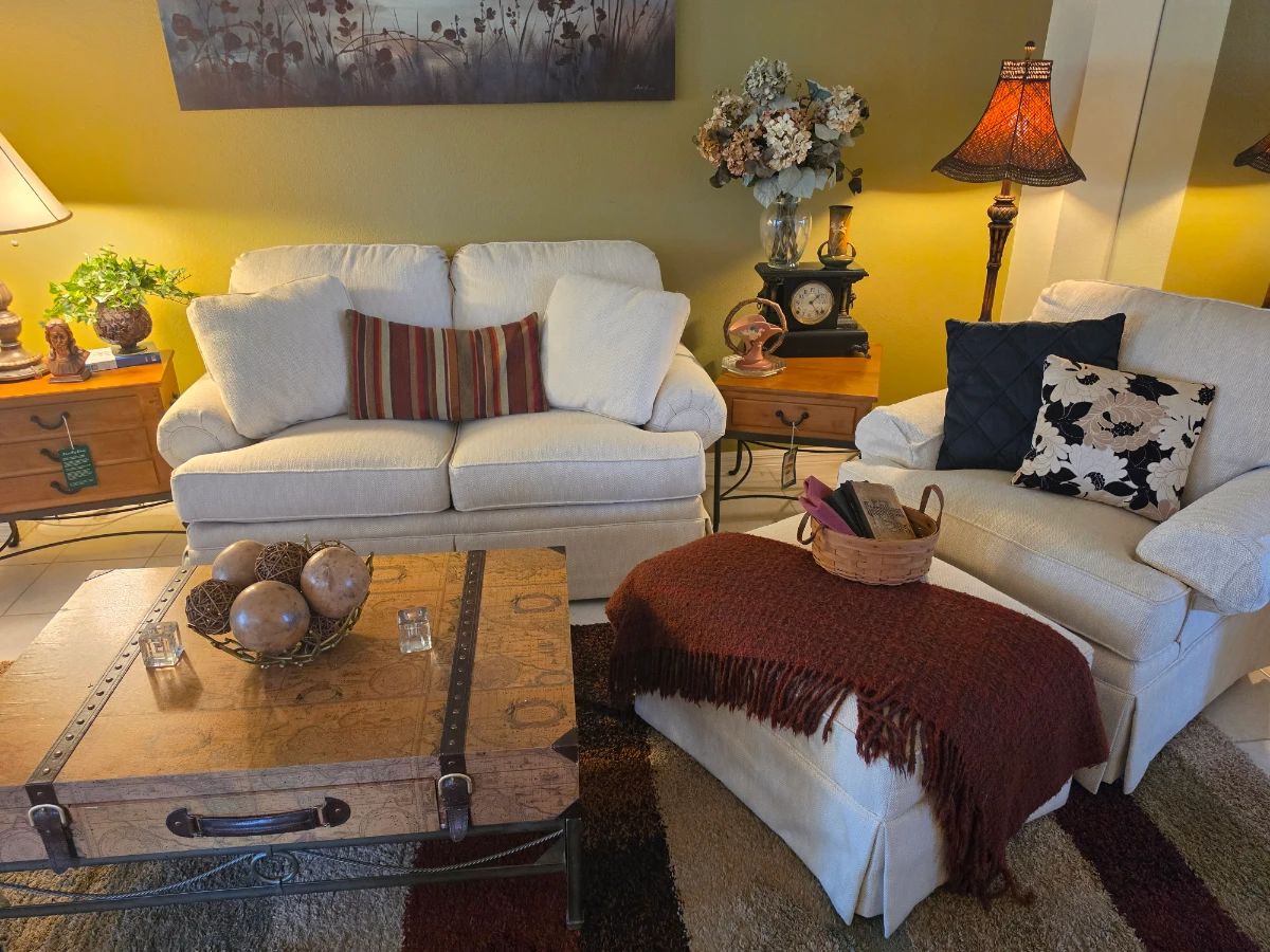 Diane's Estate Sales: The Villages at Fox Hollow (Peachtree)
