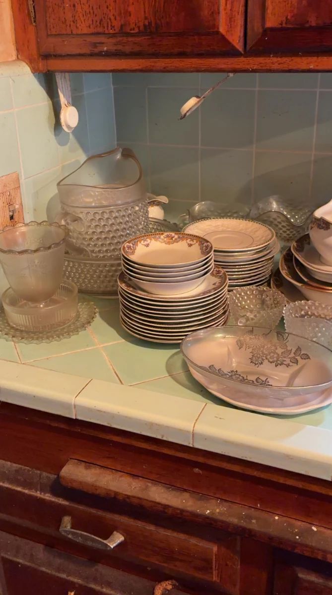 Garden Grove Estate Sale by SoCal Home Clear Outs
