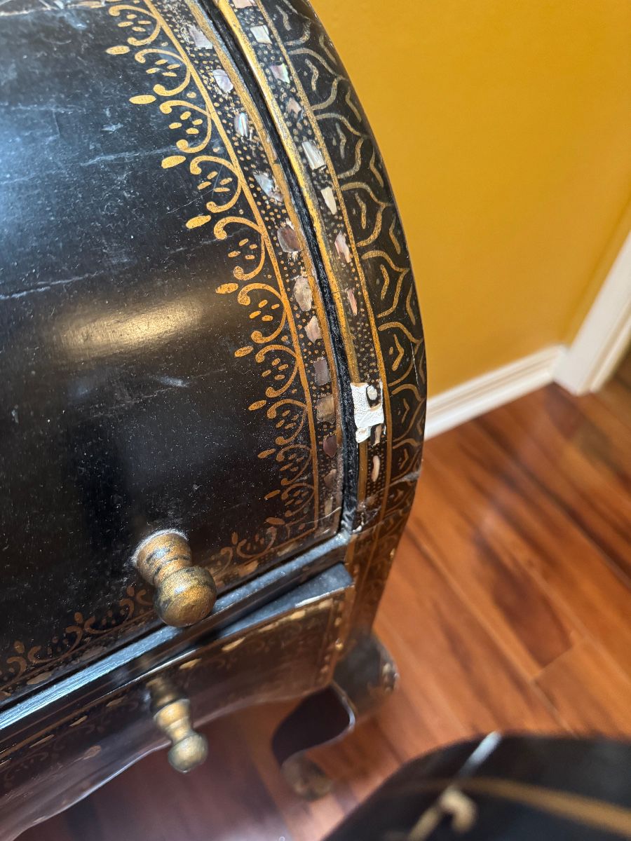 CARDON ESTATE SALE - Full house, lots of statuary, collectibles from Around the Globe.
