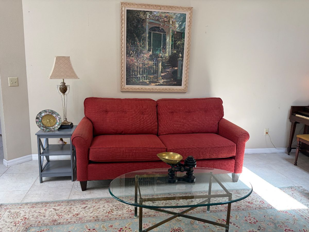 Hathaway Estate Sales - Apopka 75% off