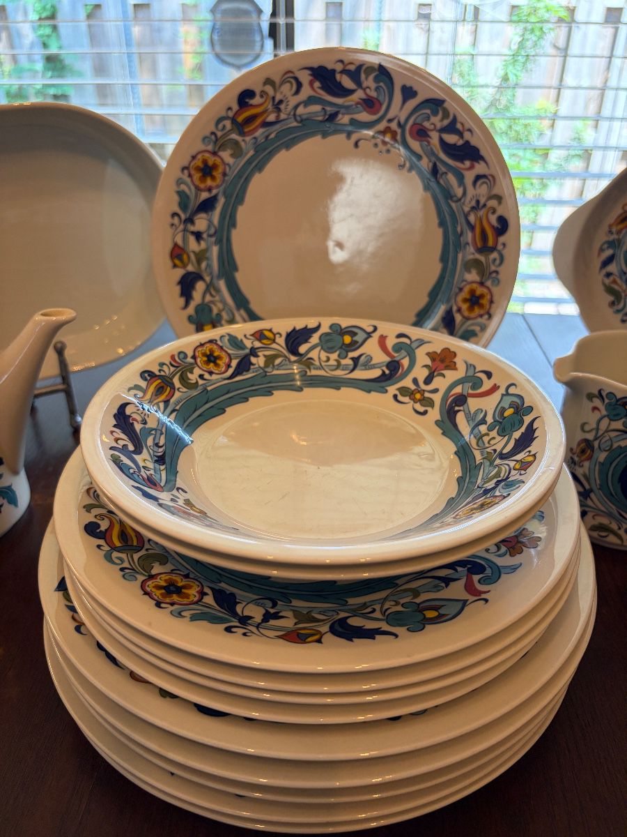 Hathaway Estate Sales - Apopka 75% off