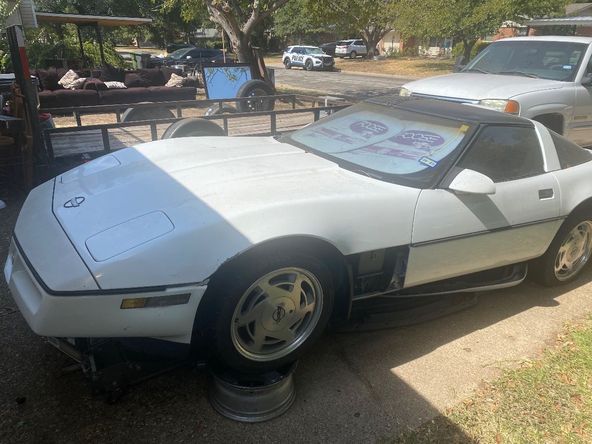 Modern Vintage Toy Showcase + 1989 Corvette – A Collector’s Dream in Waco