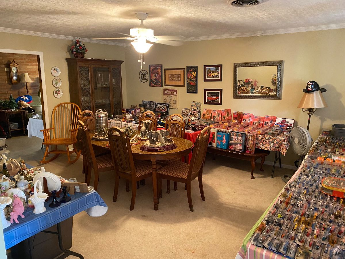Modern Vintage Toy Showcase + 1989 Corvette – A Collector’s Dream in Waco