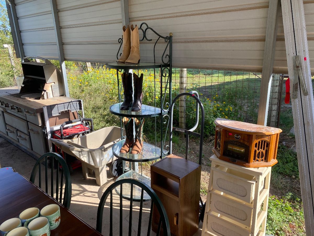 Rustic Texas Ranch Estate Sale in Crawford