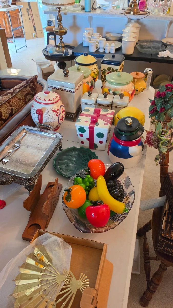 packed Estate sale in West Melbourne! - By Onward