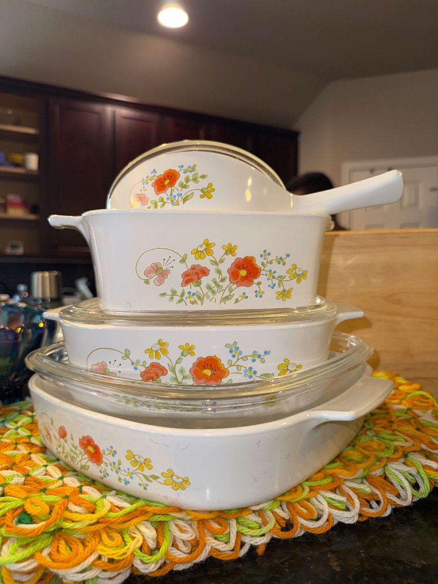 River’s Wind LLC  Vintage, Vinyl & Everything Between Estate Sale