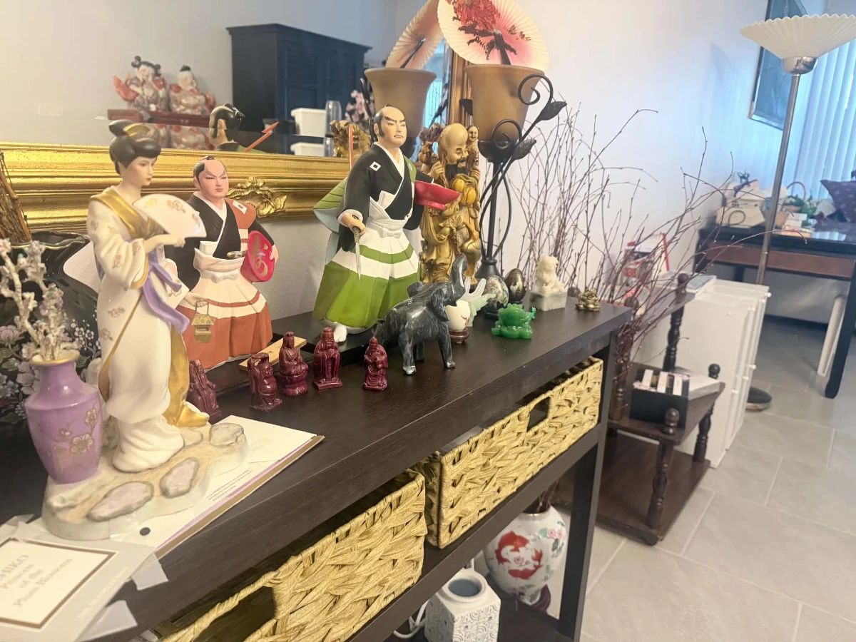 Di Donato Estate Sale