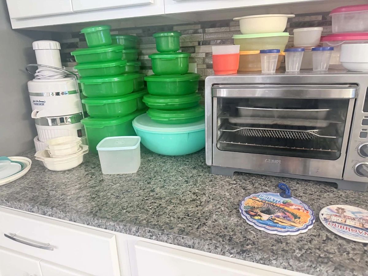 Di Donato Estate Sale