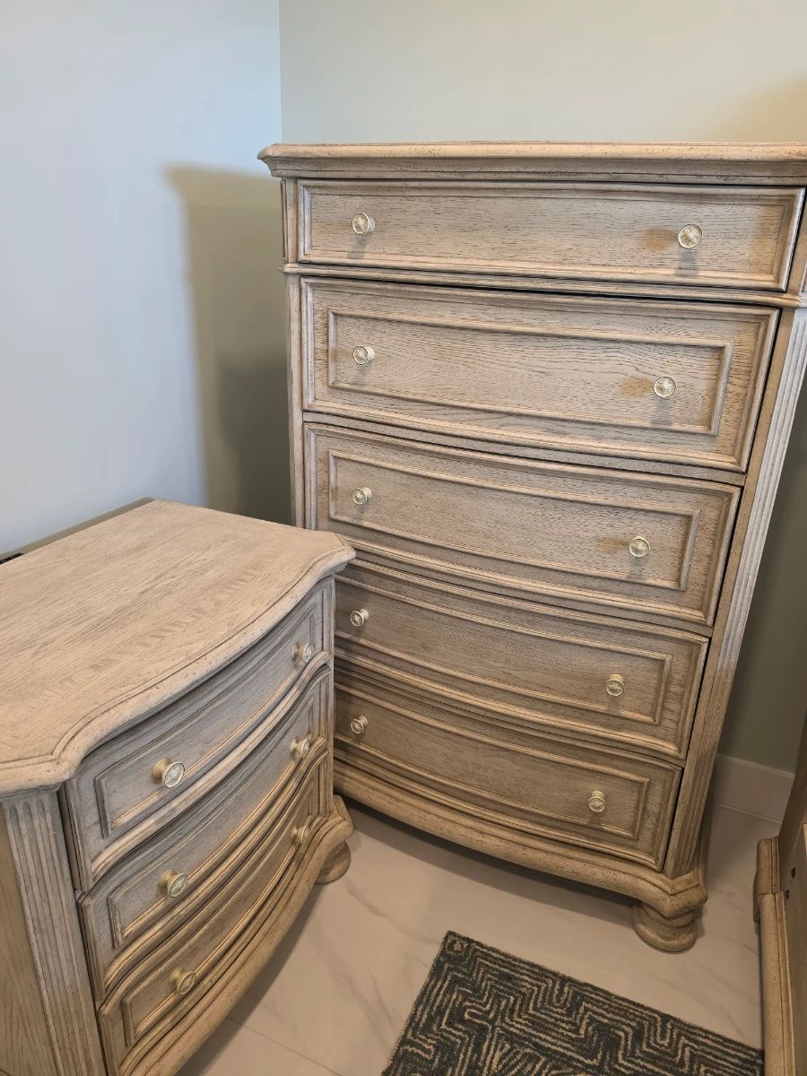 Very nice Condo in Punta Gorda Furniture only sale