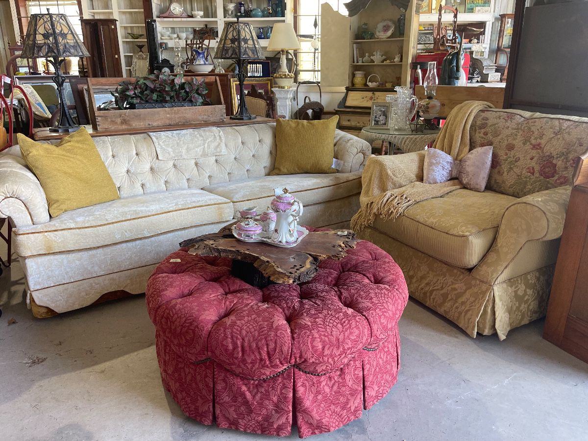 Brandi Lane barn Sale at estate sale in Granbury, TX