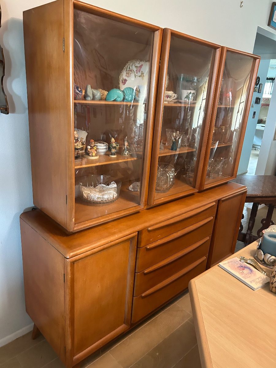 HEAVENLY HANDS ESTATE SALES - MAINLANDS UNIT 4 - 04/23-25/2026