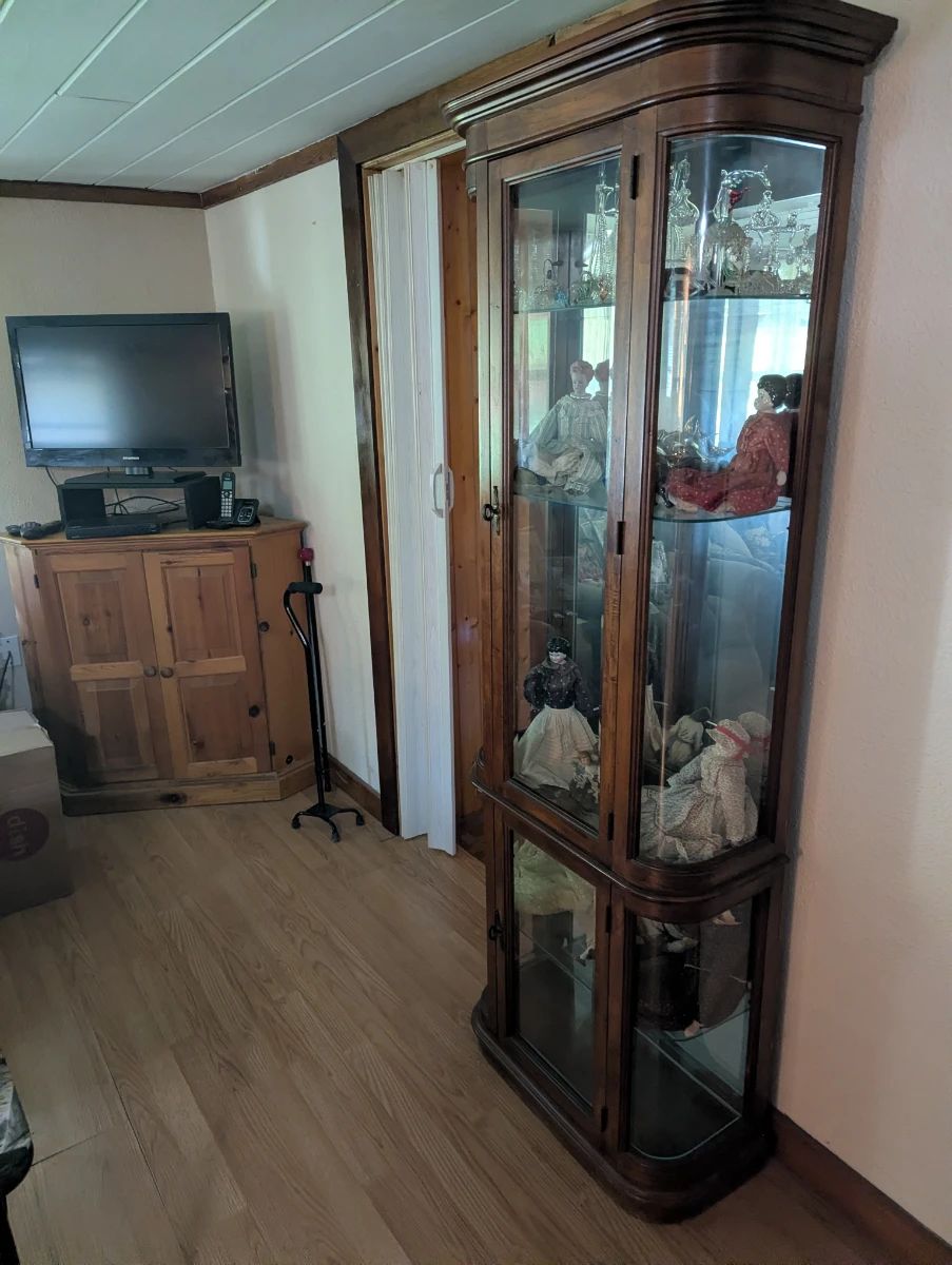 Inverness Estate Sale
