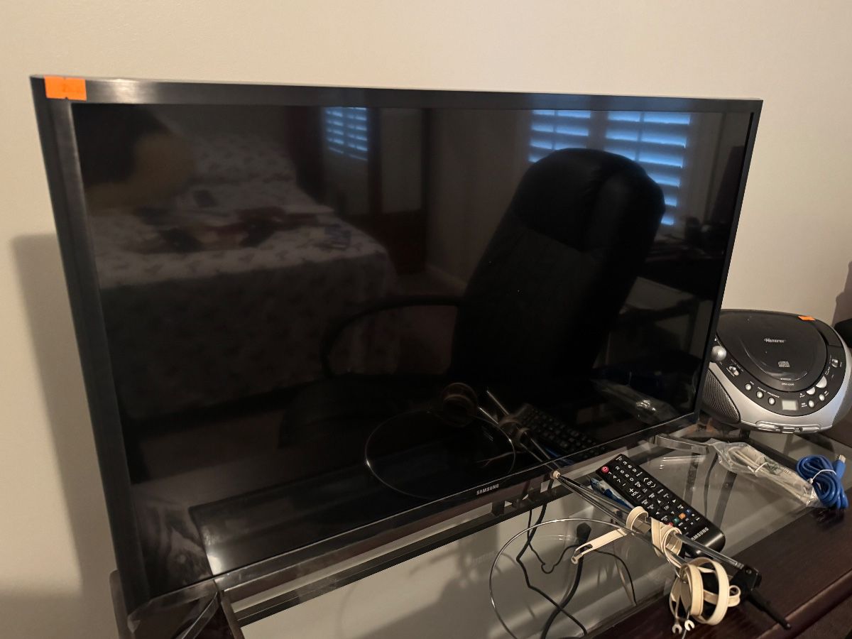 Mandarin Moving Sale by Sage Advice Estate Sales