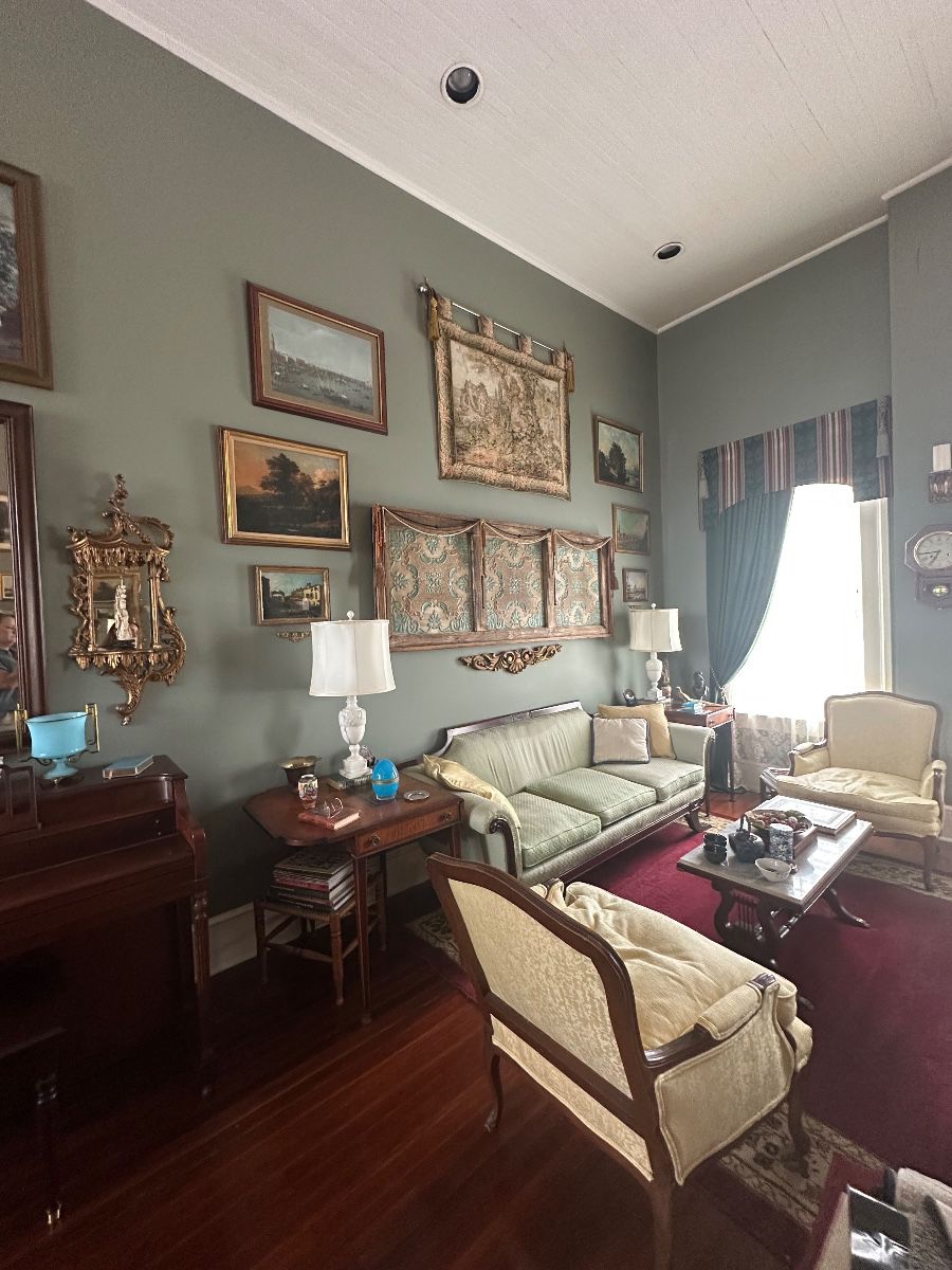 Mad Rose Estate Sale Antiques, Italian