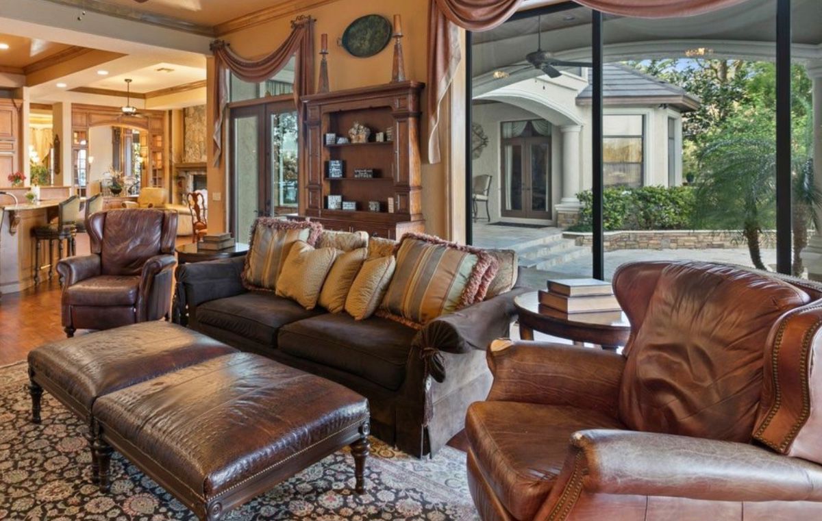 Gorgeous multi million dollar 7,000sf home contents!