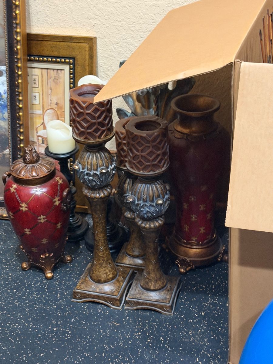 Decorative Home Accents Assortment