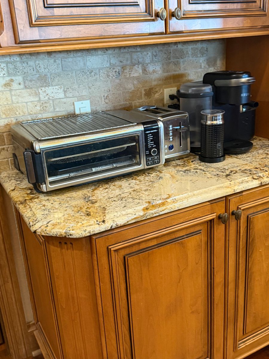 Kitchen Appliances Assortment