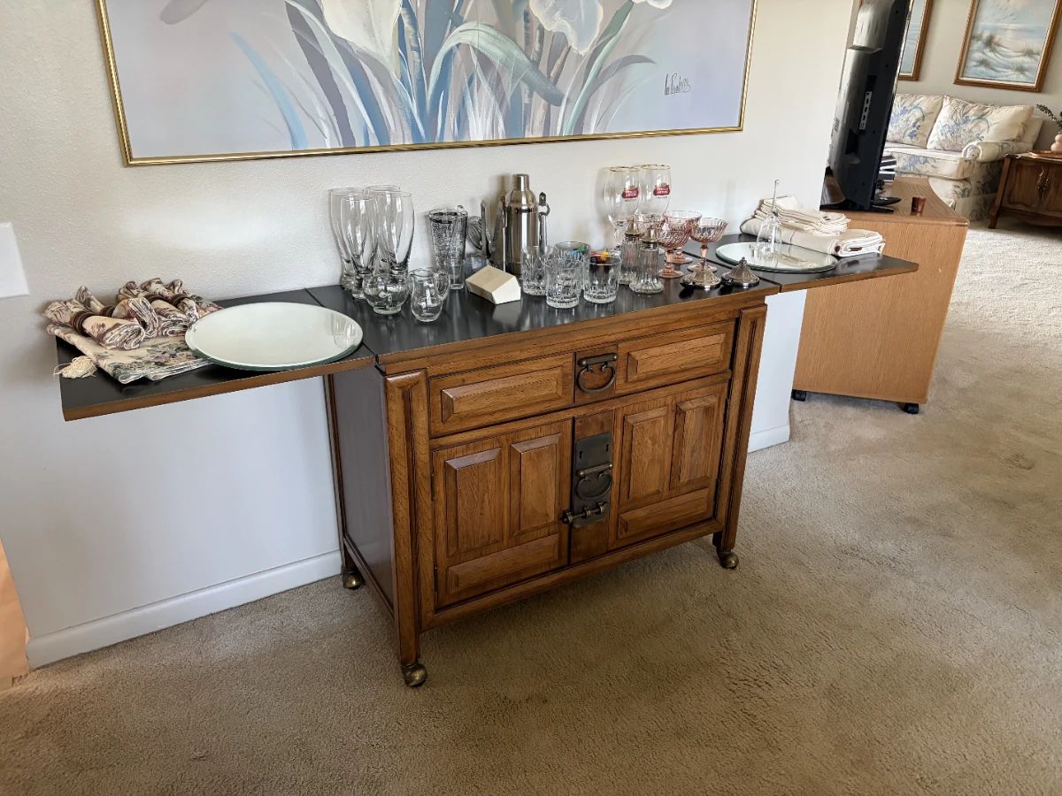 Estate Sales Made Easy LLC.