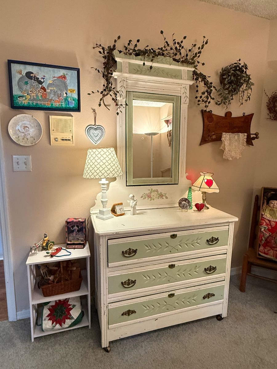 Valrico, 3 Day Estate Sale Bloomingdale East! Packed Full House With Something For Everyone!