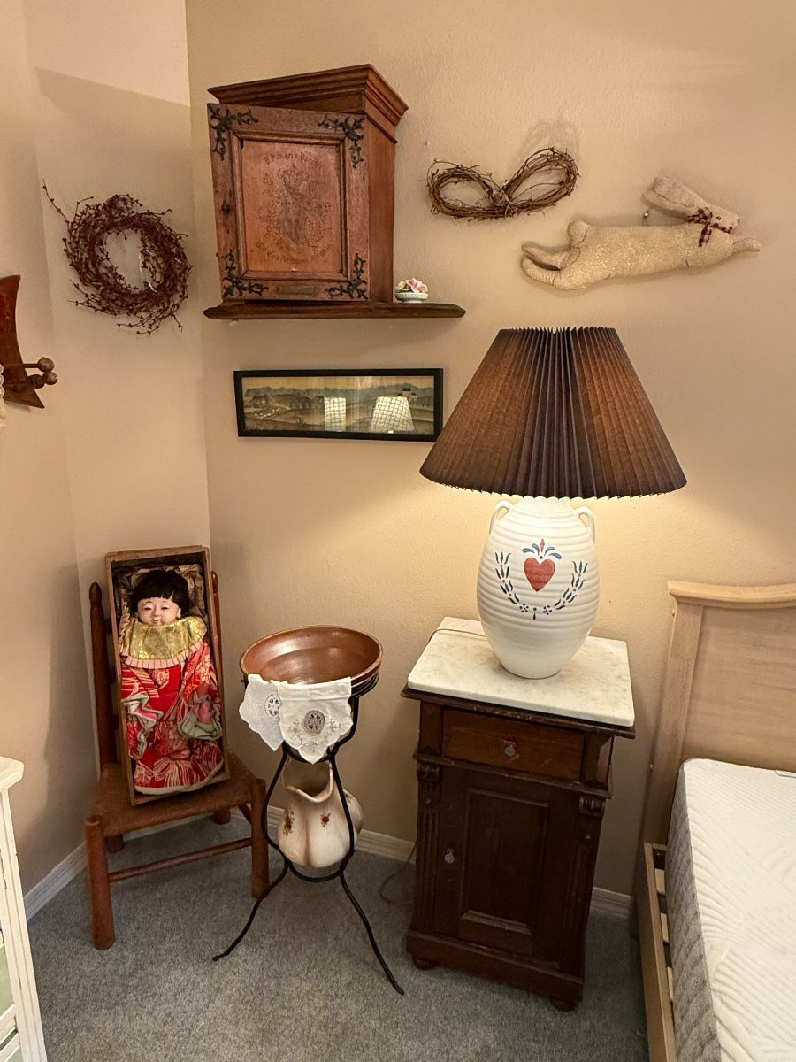 Valrico, 3 Day Estate Sale Bloomingdale East! Packed Full House With Something For Everyone!