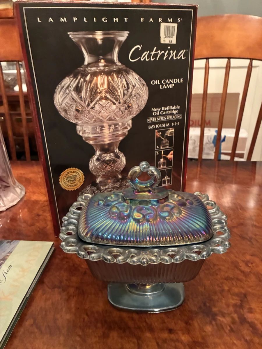 Carnival Glass, Susan Wakeen Dolls, Refrigerator, Washer and Dryer