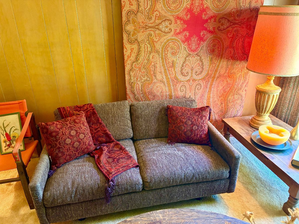 Vintage Vibes Only by Retro Active Estate Sales