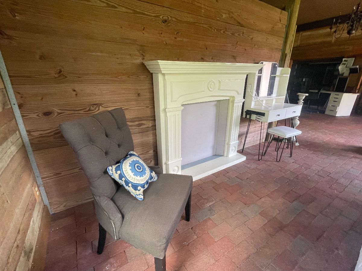 Heritage Treasures presents Sale in Dover
