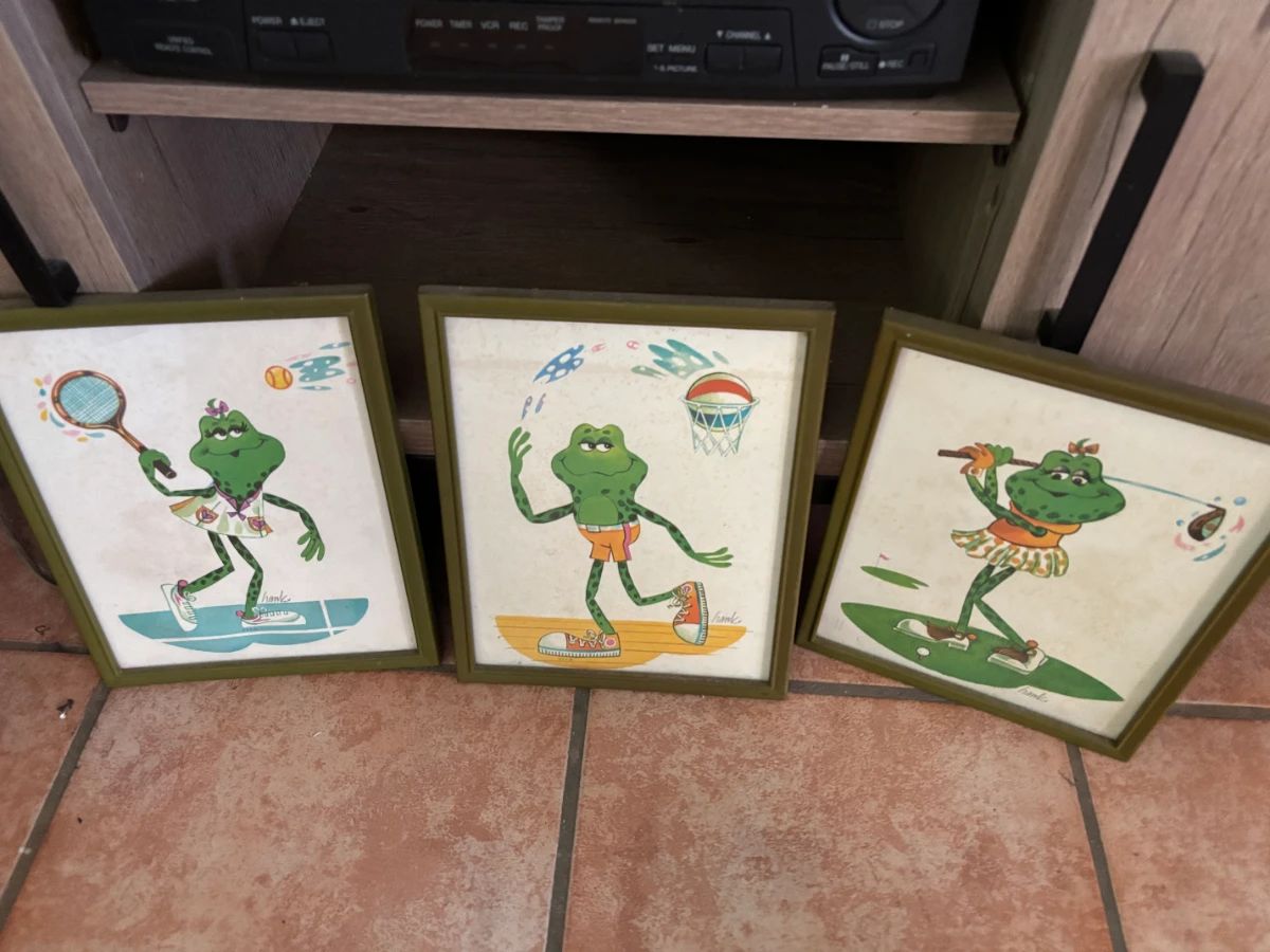 RETRO TREASURES,TOADS & TOOLS IN MIAMI