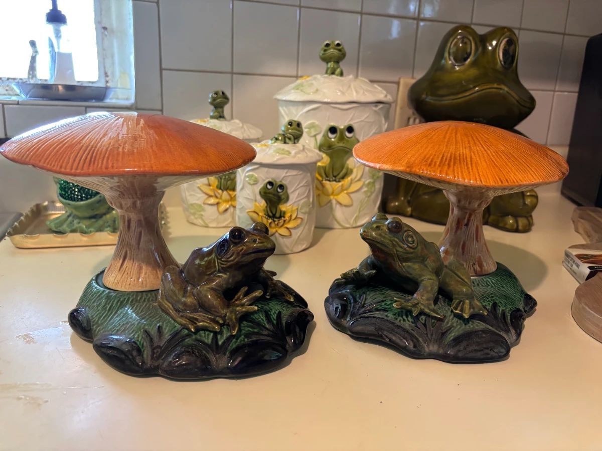 RETRO TREASURES,TOADS & TOOLS IN MIAMI
