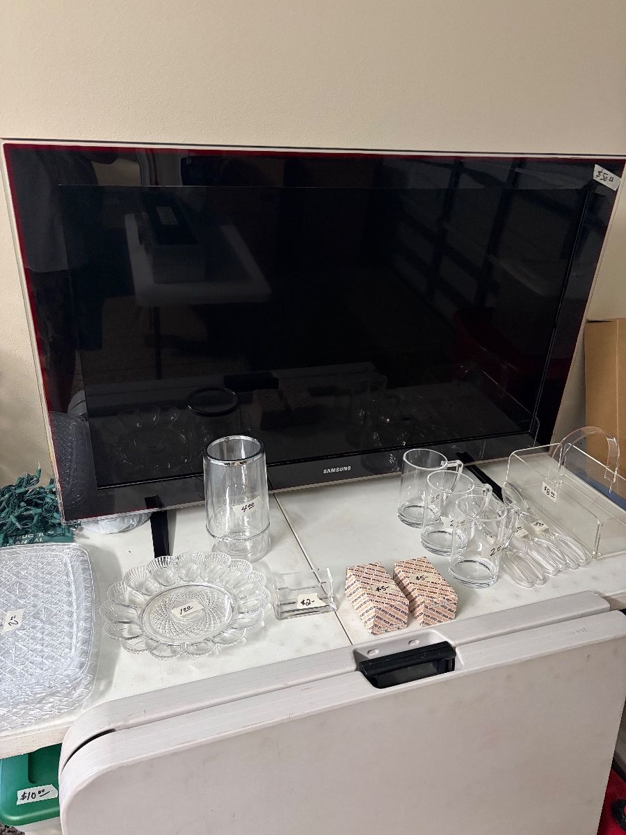 Lake Sumter Landing Estate Sale Antiques Art