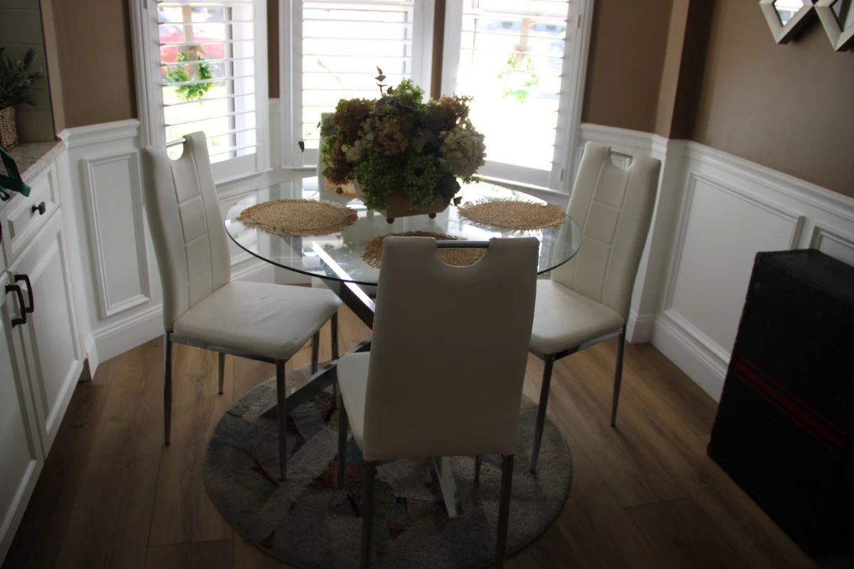 Village of Santo Domingo Estate sale