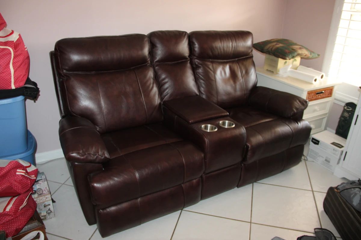 Village of Santo Domingo Estate sale